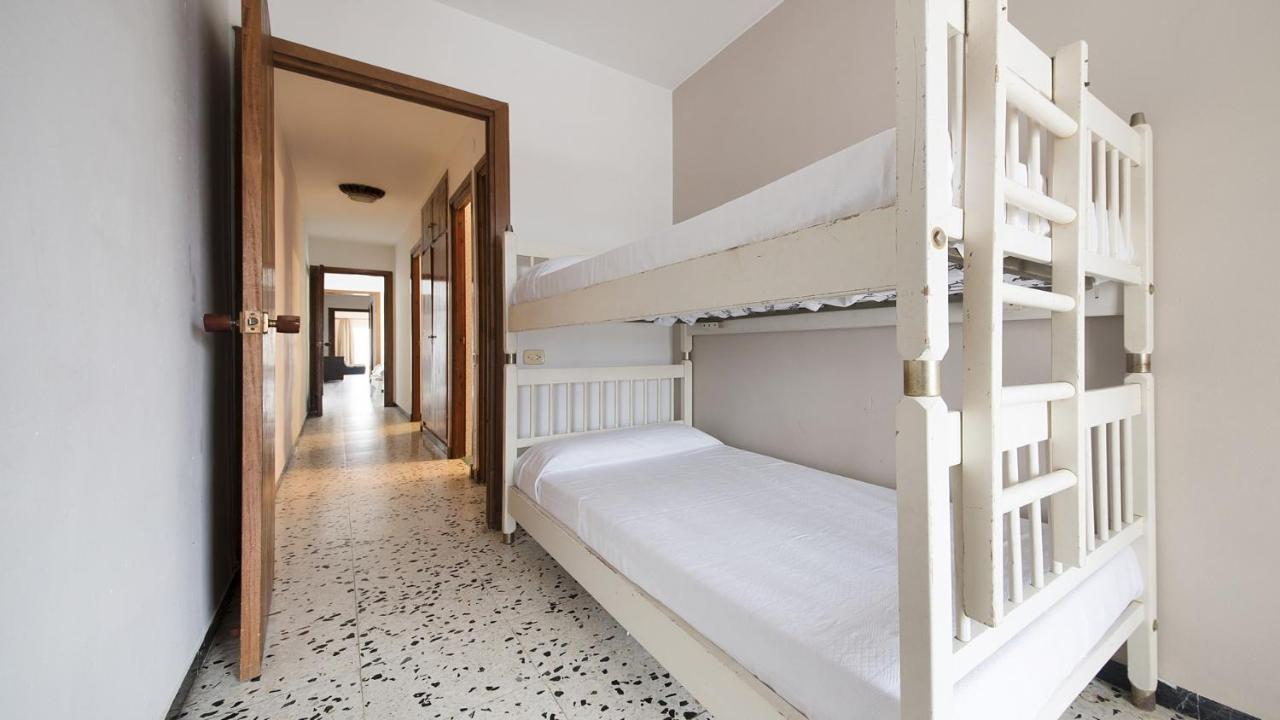 קאלאפיי R28 Apartamento Montserrat 11-3 מראה חיצוני תמונה