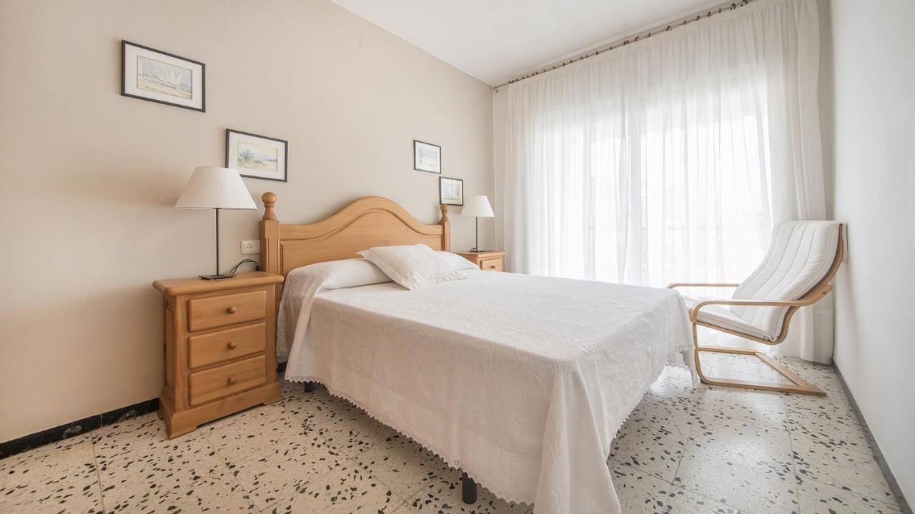 קאלאפיי R28 Apartamento Montserrat 11-3 מראה חיצוני תמונה